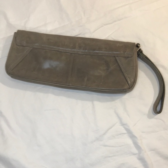 Kenneth Cole Genuine Leather Clutch Purse - Picture 6 of 6